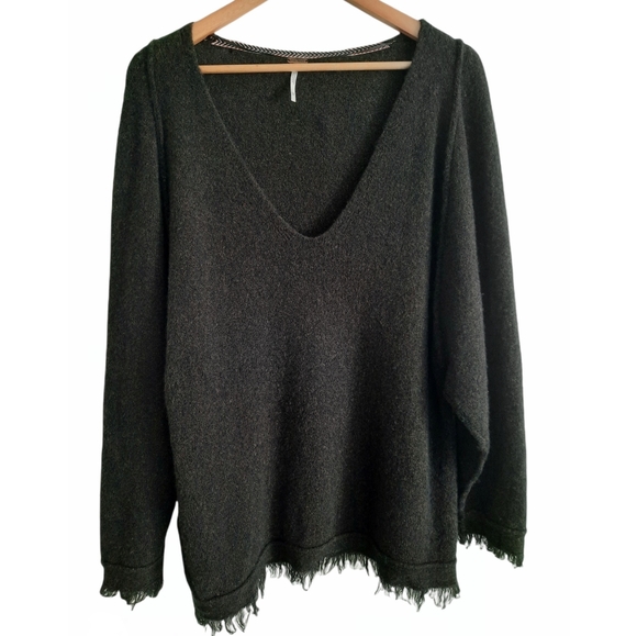 Free People Irresistible V-neck Frayed Sweater - Picture 9 of 12